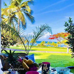 accs-direct-plage-magnifique-vue-mer-gwanada-studio.comcaribbean.com/